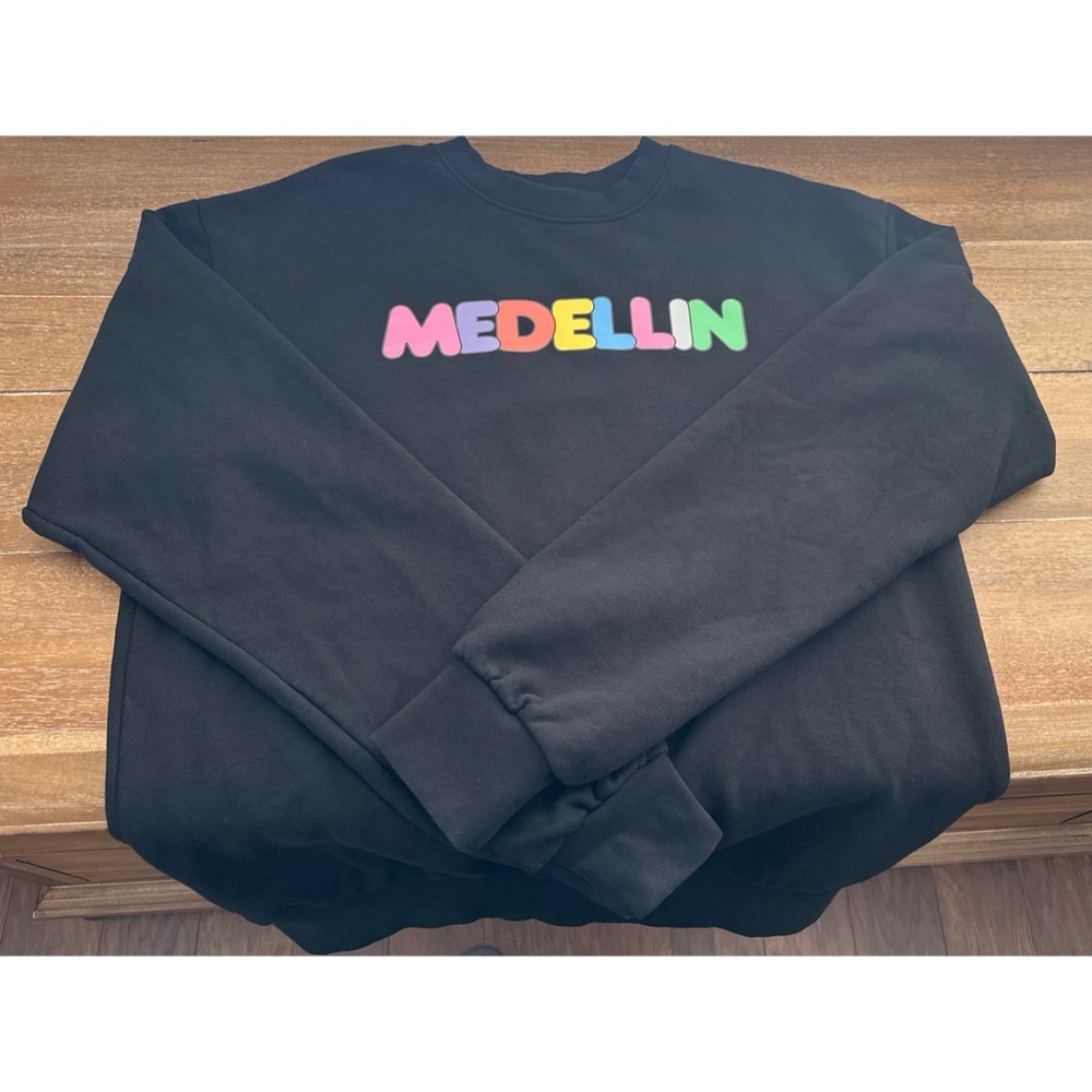 NWOT J Balvin Medellin Crewneck Black | S - Picture 3 of 8